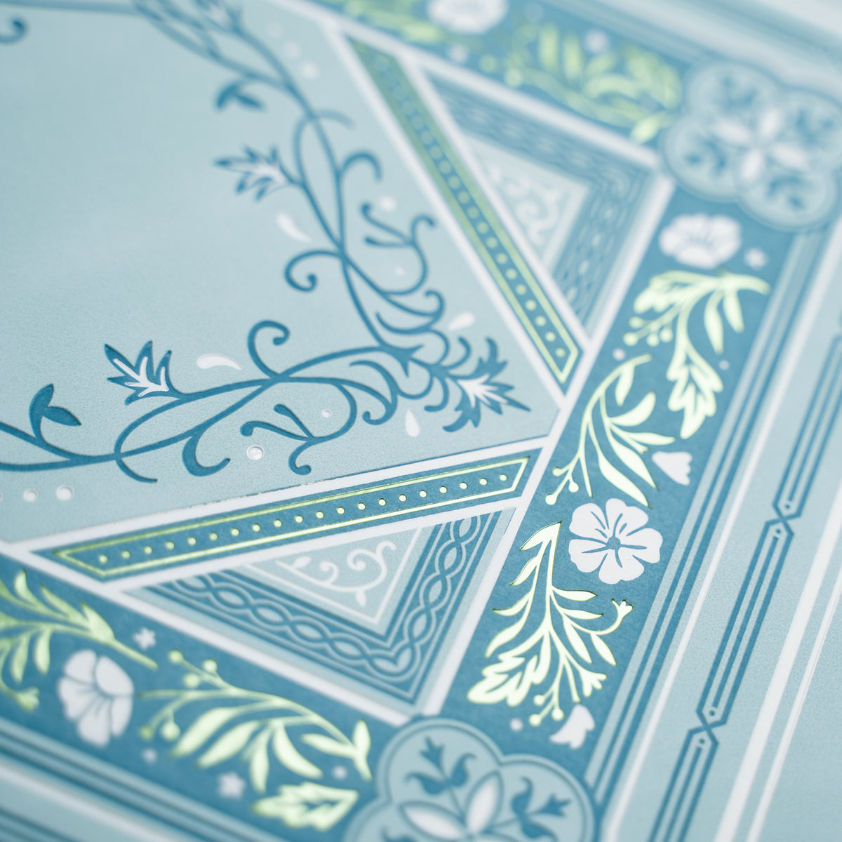 Once Upon a Time Heirloom Book - Archer and Olive